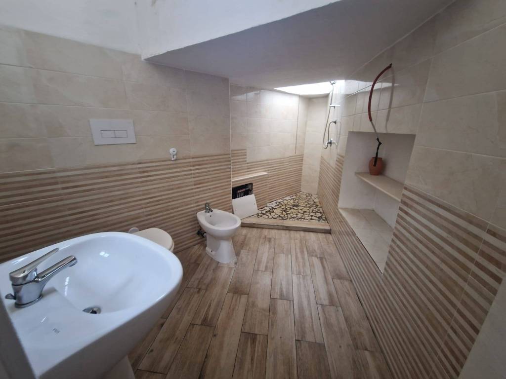 Appartamento a Pozzuoli in Via Alfonso Artiaco - Foto 5