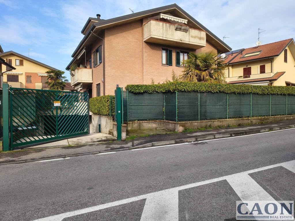 Appartamento a Barlassina in Via Giulio Vegni, 26 - Foto 4