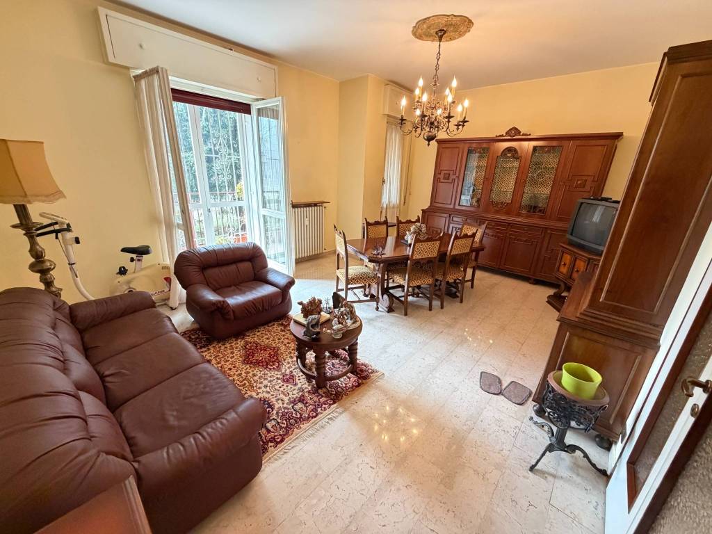 Appartamento a Rho in Via Virgilio, 66 - Foto 2