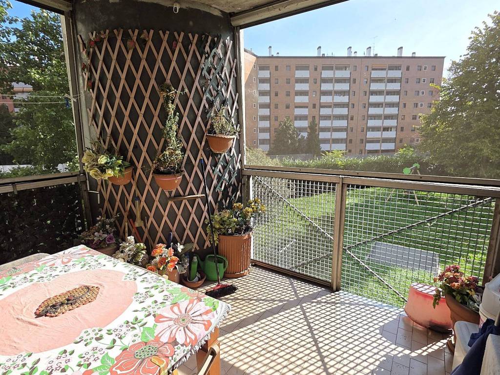 Appartamento a Corsico in Via Molinetto di Lorenteggio - Foto 2