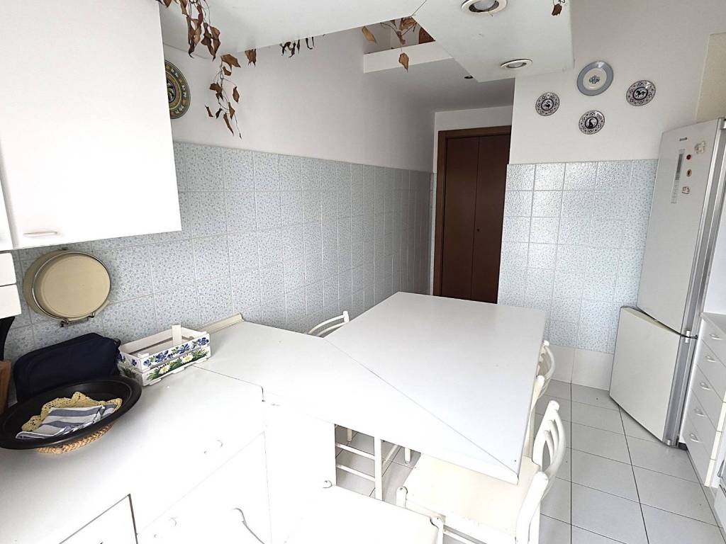 Appartamento a Corsico in Via Molinetto di Lorenteggio - Foto 3