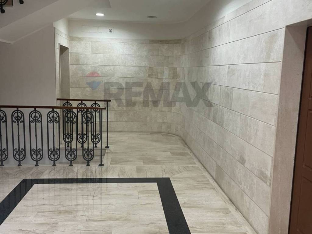 Immobile a Cagliari in Via Sassari, 21 - Foto 2