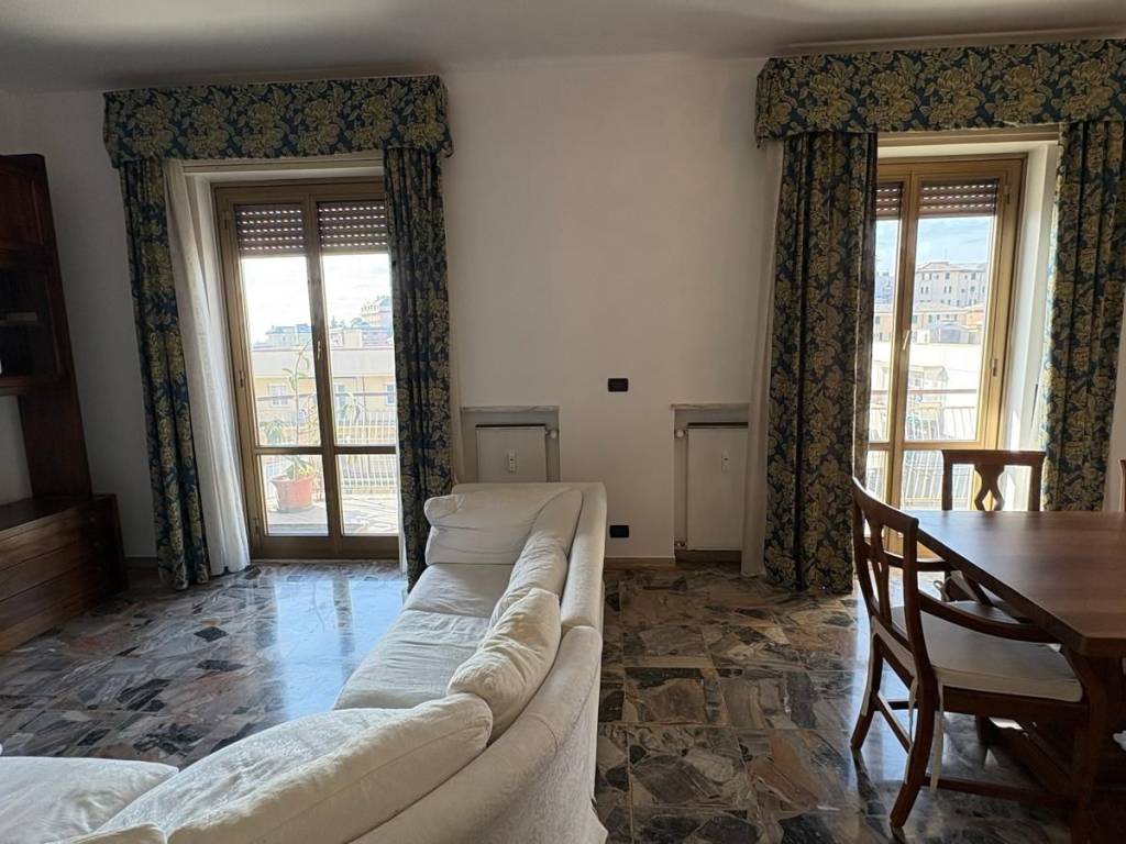 Appartamento a Genova in Corso Europa, 386 - Foto 3