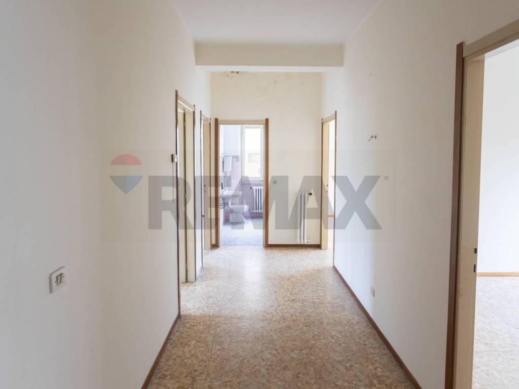 Appartamento a Salsomaggiore terme in Viale G. Matteotti, 24 - Foto 3