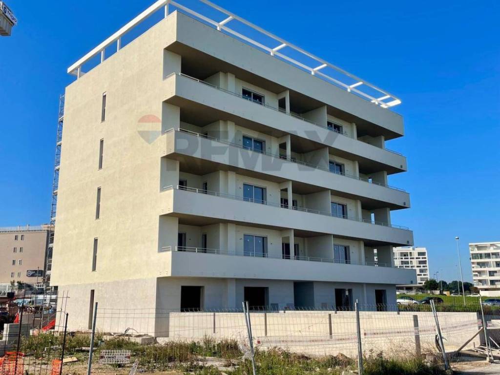 Appartamento a Bari in Via Mimmo Conenna - Foto 2