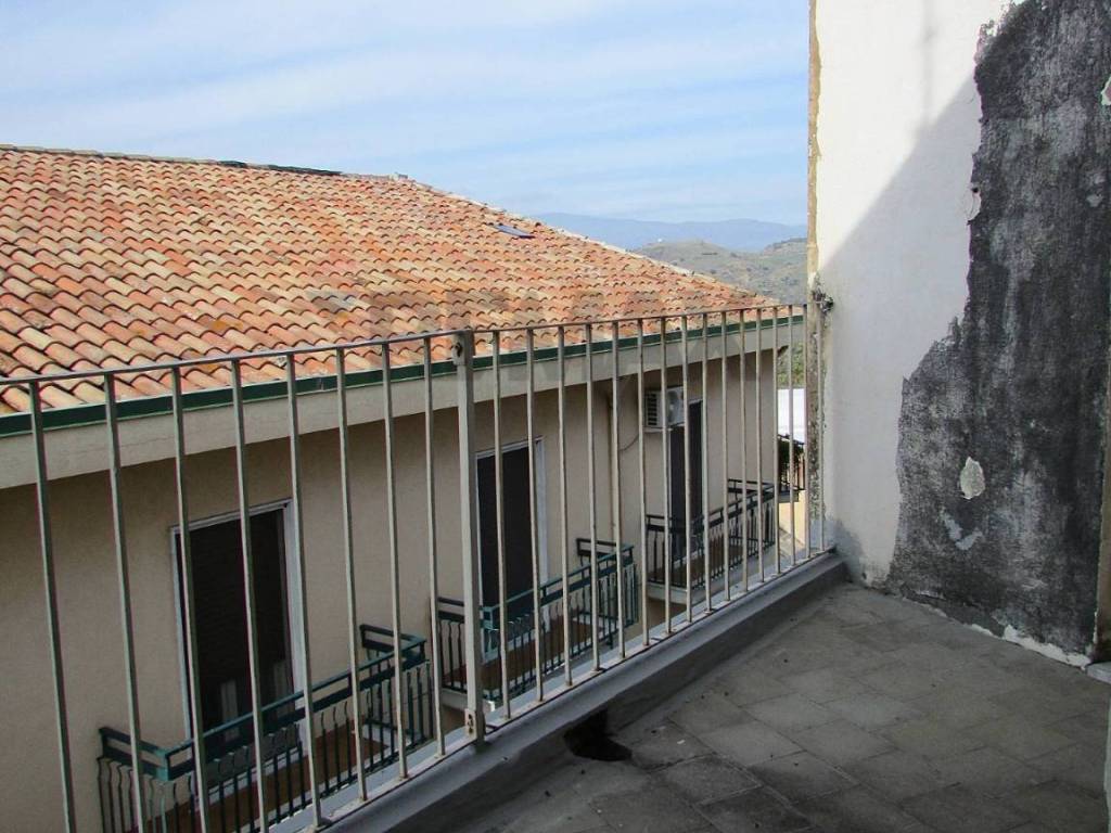 Casa indipendente a Bronte in Corso Umberto I, 359 - Foto 2