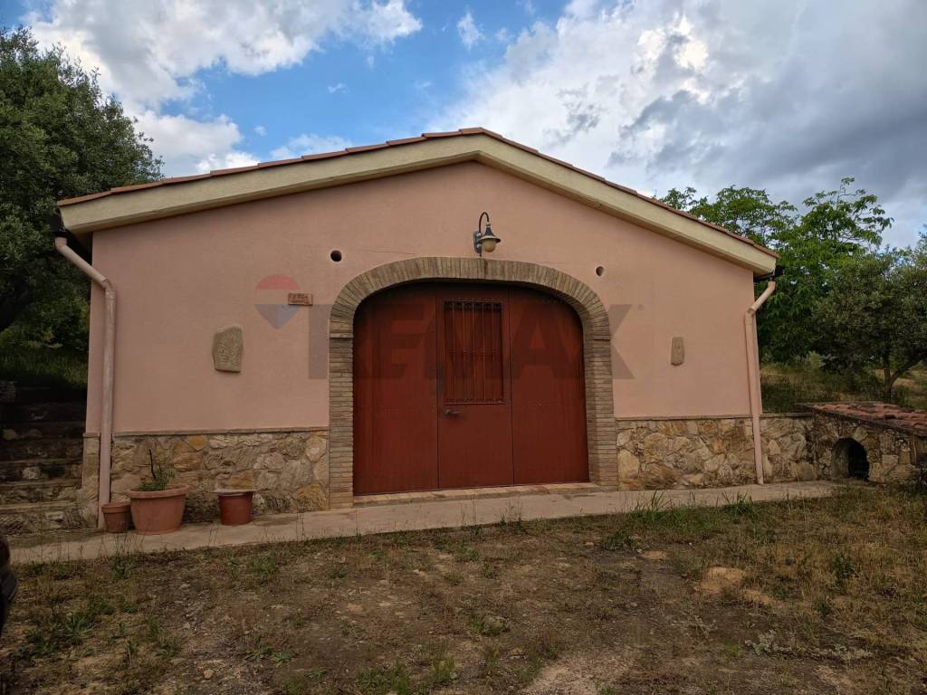 Villa a Piazza armerina in contrada saldano rabulgino - Foto 3