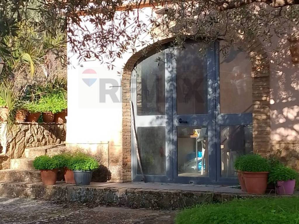 Villa a Piazza armerina in contrada saldano rabulgino - Foto 5