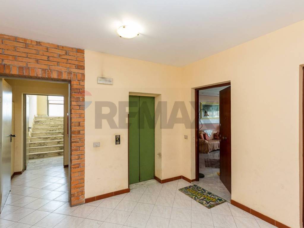 Appartamento a Catania in Viale Librino, 6 - Foto 2