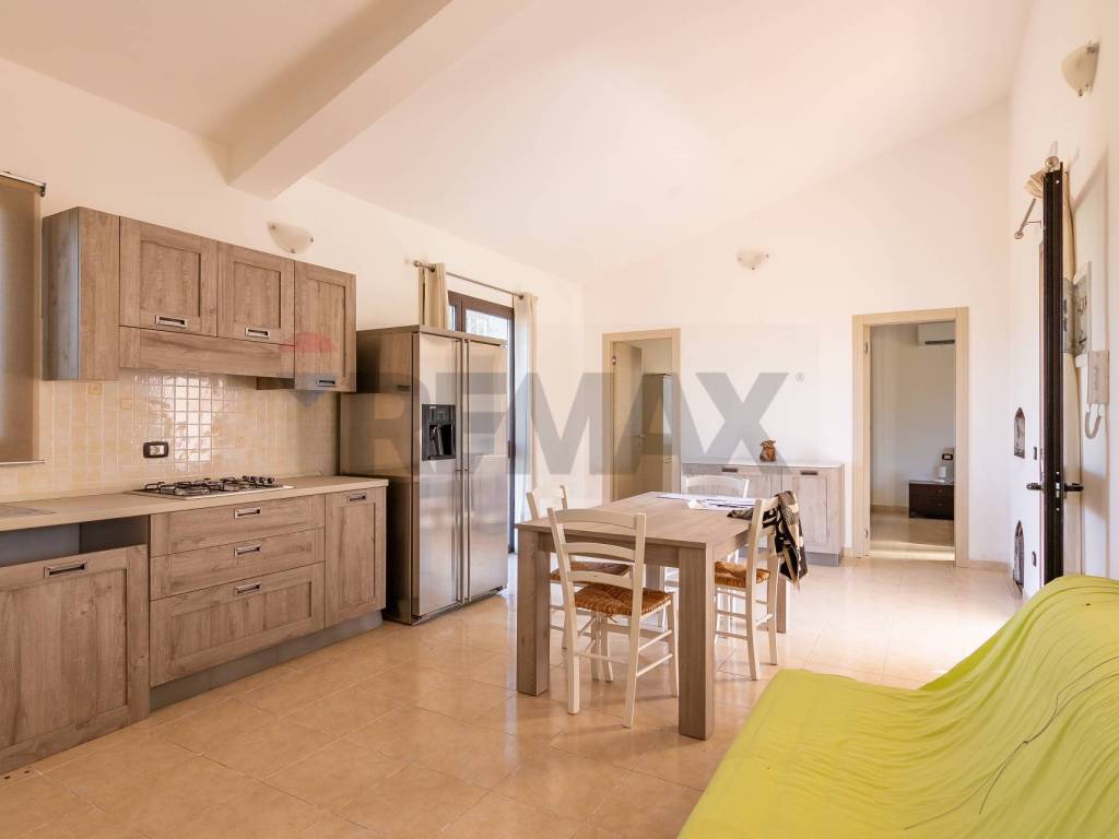 Casa indipendente a Cassaro in C.da Giambra - Foto 4