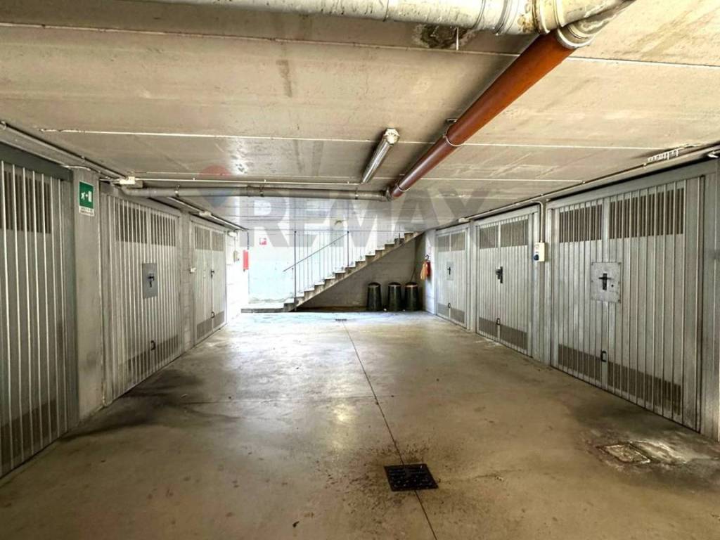 Box / garage a Rho in Via Montale, 25 - Foto 3