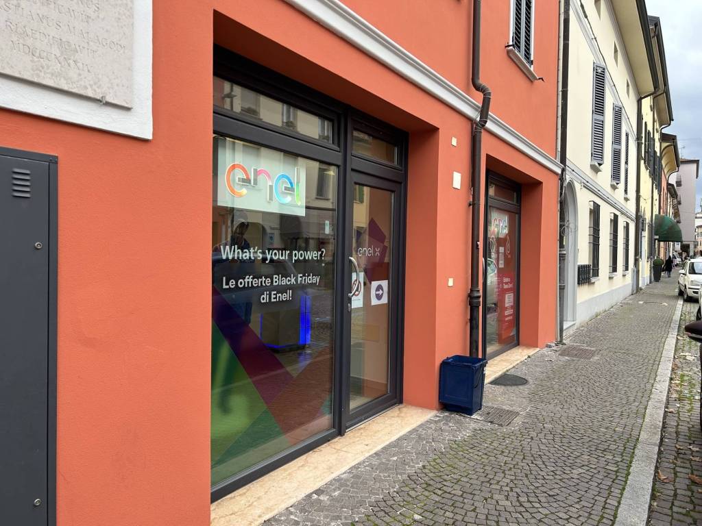 Immobile a Cento in Via Malagodi, 41 - Foto 2