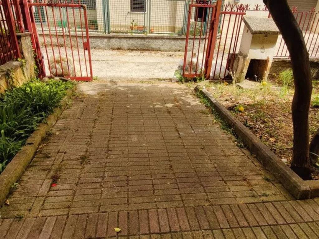 Villa a Eboli in Via Alarico I - Foto 3