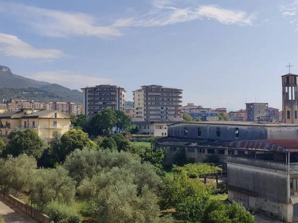 Appartamento a Eboli in Via Fontanelle S.N.C. - Foto 2