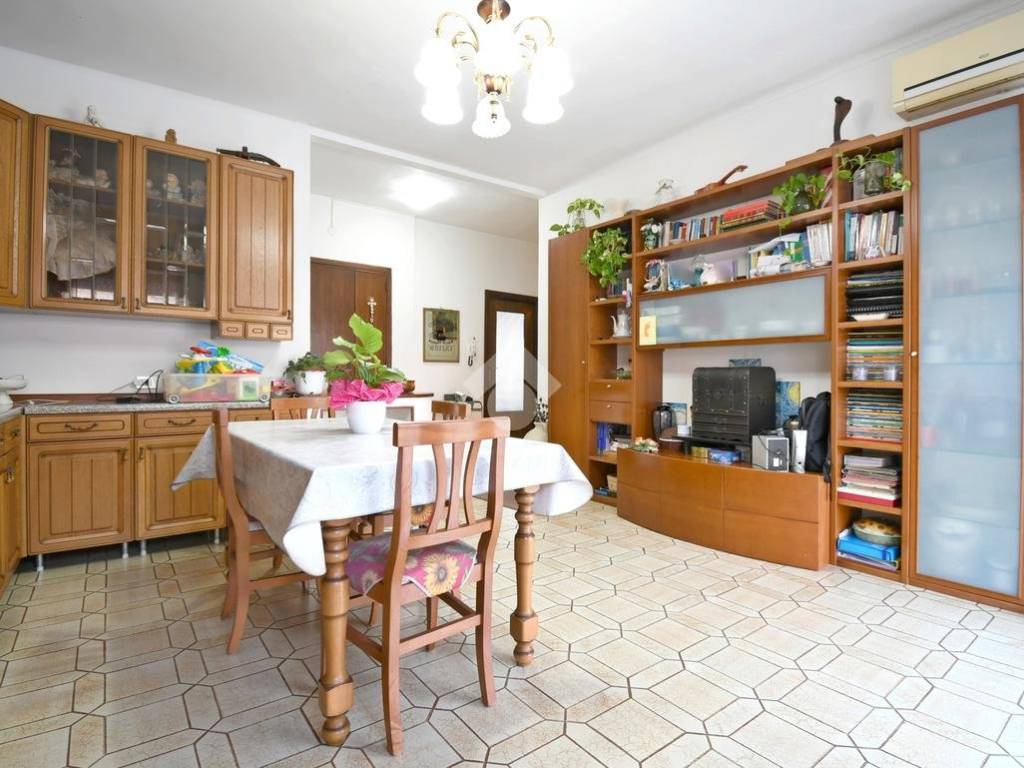 Casa indipendente a Cagliari in Via dei Carbonari, 29 - Foto 5