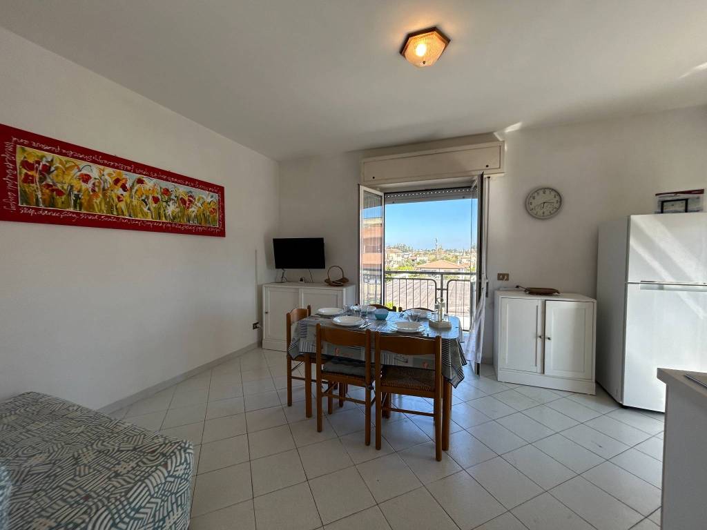 Appartamento a San felice circeo in Via Barone Giacchetti, 2 - Foto 4