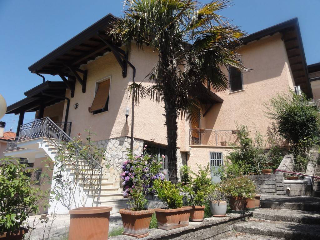 Villa a Ceccano in Via Colle Antico, 95 - Foto 5