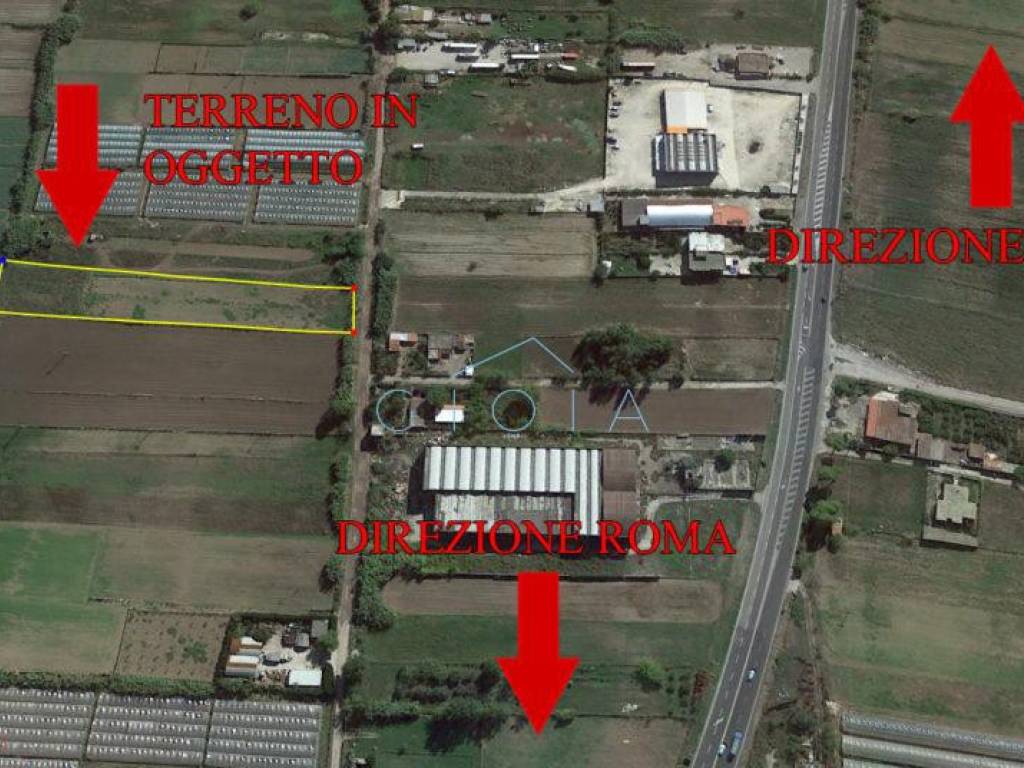 Terreno a Mondragone in Via Domiziana, 130 - Foto 2