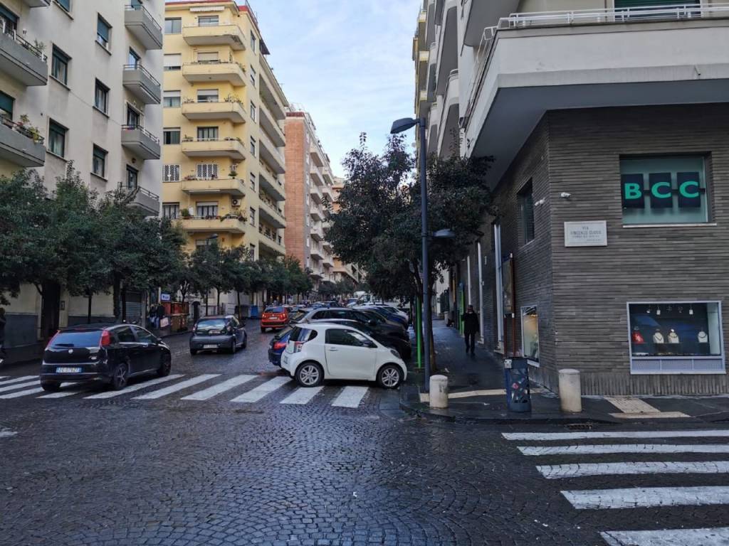 Immobile a Napoli in Via Vincenzo Cuoco - Foto 3