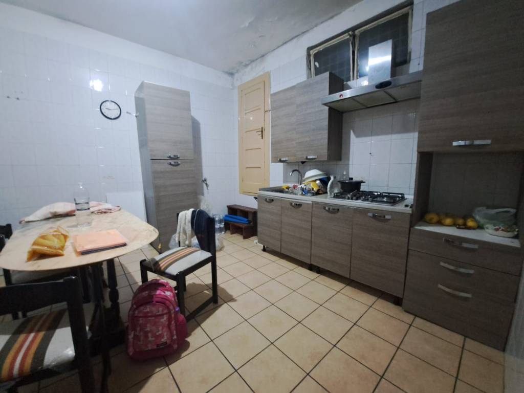 Appartamento a Battipaglia in Via Francesco Petrarca - Foto 2