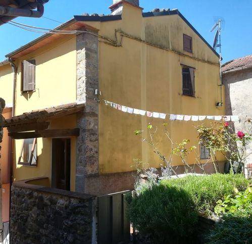 Casa indipendente a Bagni di lucca in Via Pianella, 9 - Foto 2