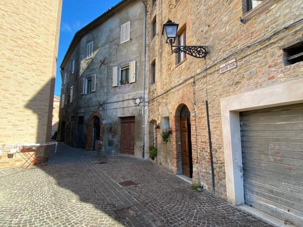 Casa indipendente a Comunanza in Via Cordiali - Foto 2