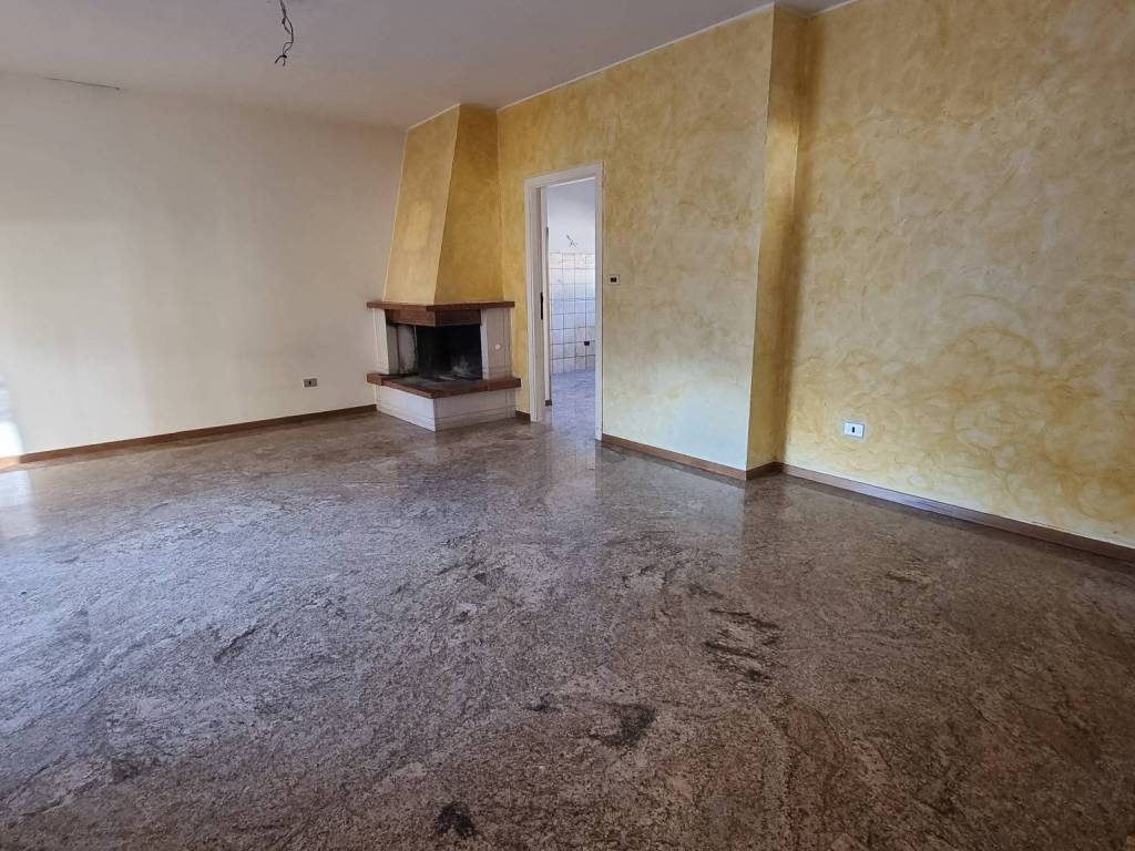 Appartamento a Folignano in Via Foggia - Foto 2