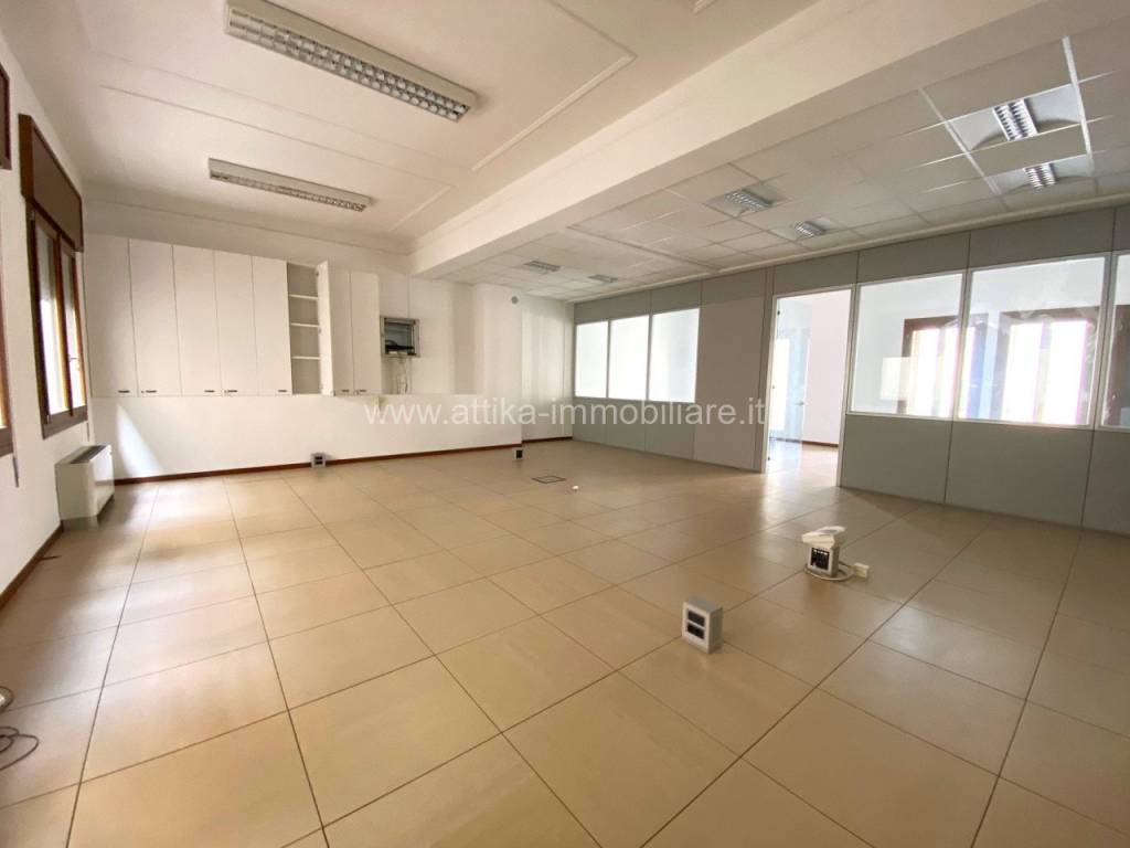 Immobile a Este in Piazza Maggiore - Foto 2