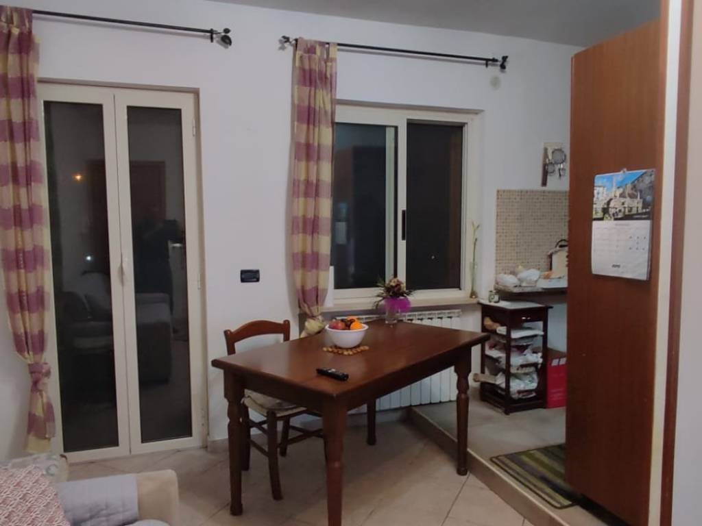 Appartamento a Terracina in Via Delibera - Foto 4