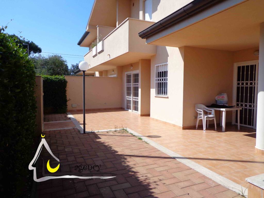 Villa a Sabaudia in Via Arezzo - Foto 5