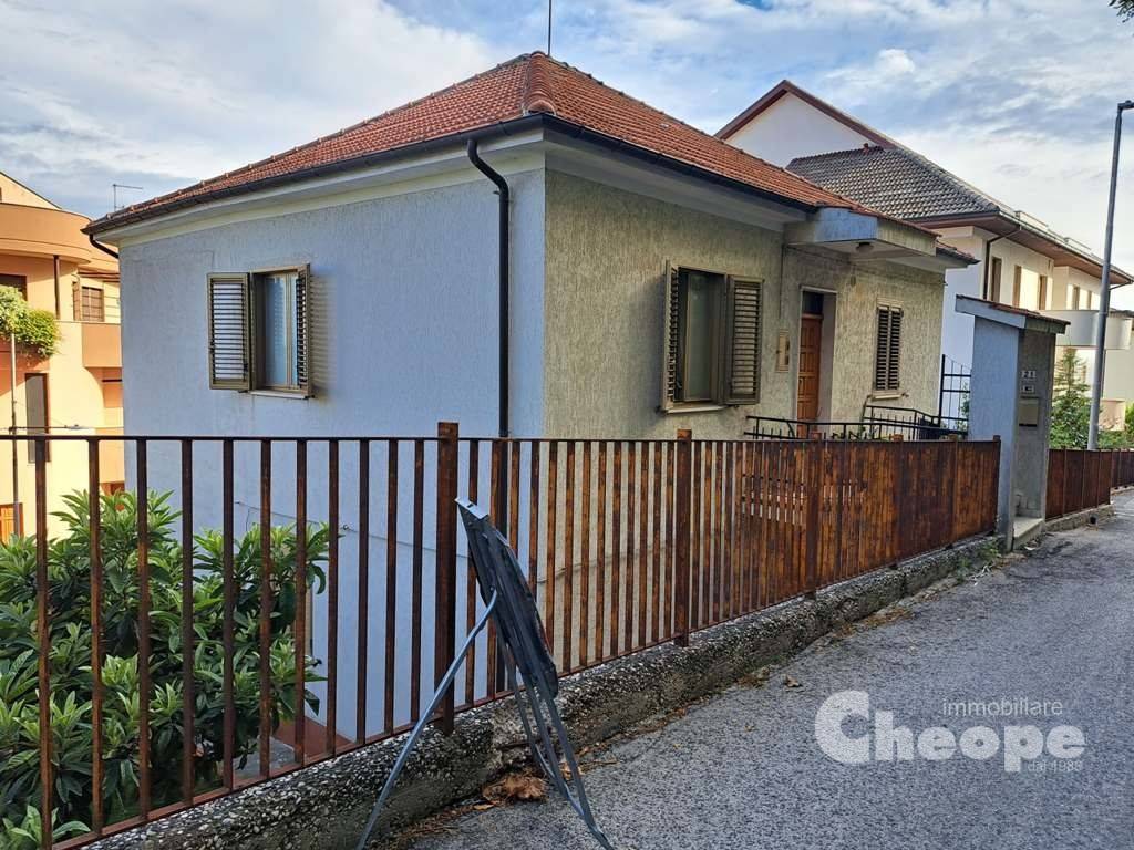 Villa a Chieti in Via delle Fornaci - Foto 3