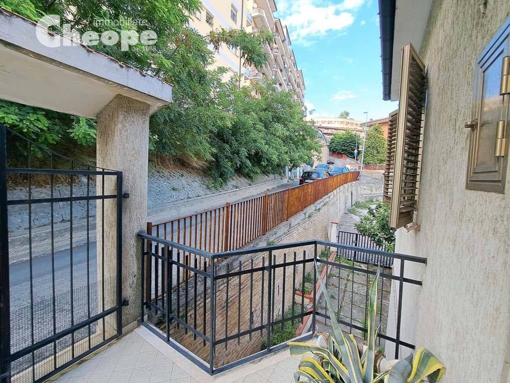 Appartamento a Chieti in Via delle Fornaci - Foto 4