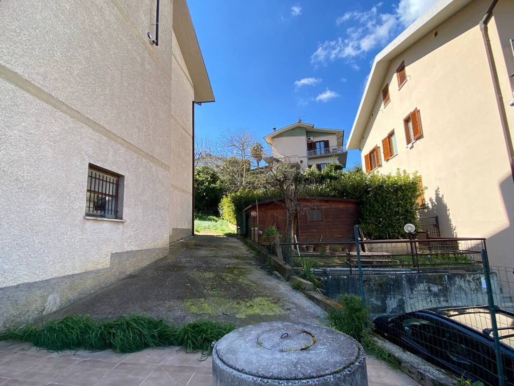 Appartamento a Amelia in Via Gian Francesco Perini, 54 - Foto 4