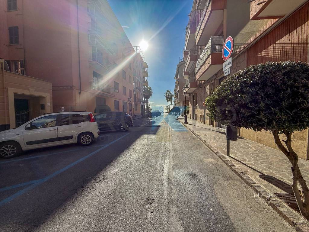 Appartamento a Alassio in Via Don Boselli, 17 - Foto 2