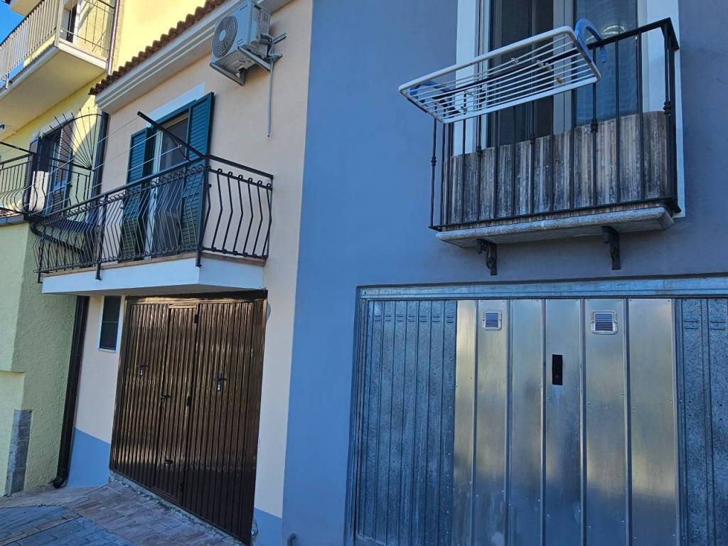 Casa indipendente a Torraca in Via Cavour 8 - Foto 2