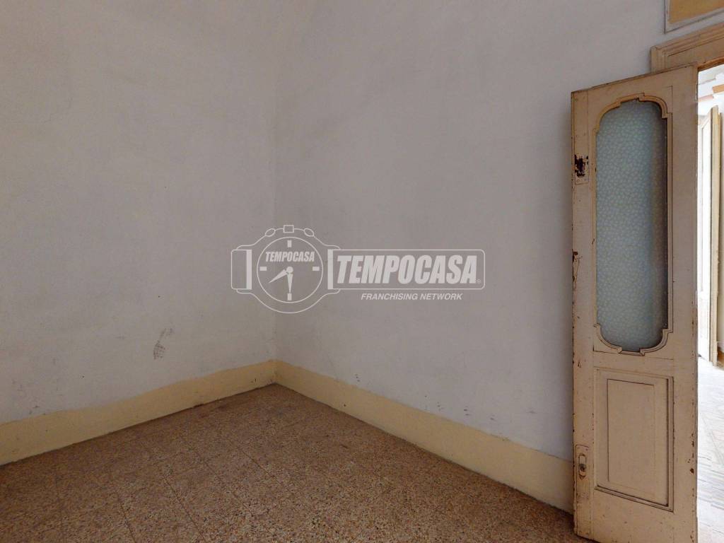 Casa indipendente a Conversano in Via Laruccia Giovanni - Foto 5