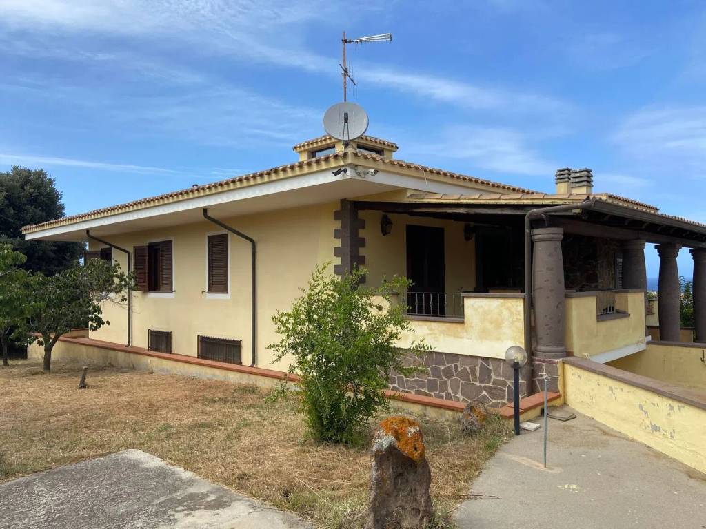 Villa a Castelsardo in Via Sassari S.N.C. - Foto 2