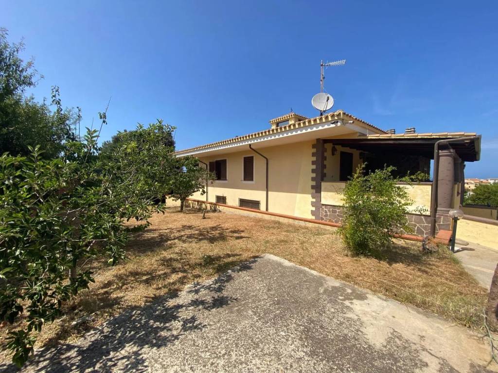 Villa a Castelsardo in Via Sassari S.N.C. - Foto 3