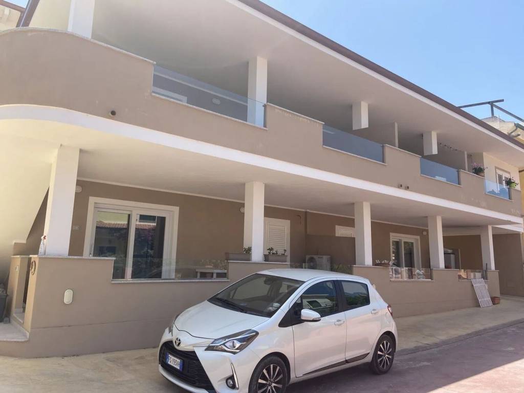 Appartamento a Valledoria in Via Amerigo Vespucci - Foto 2