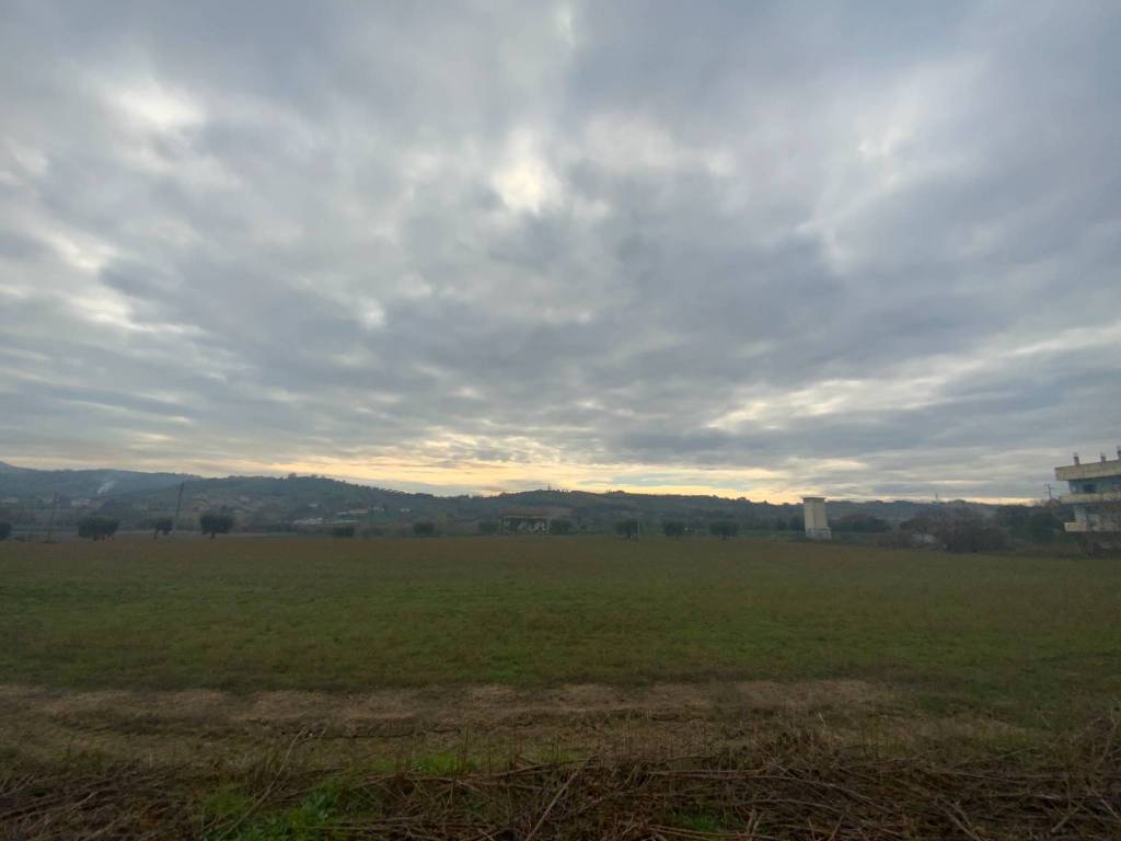 Terreno a Corropoli in Strada Provinciale della Vibrata - Foto 2