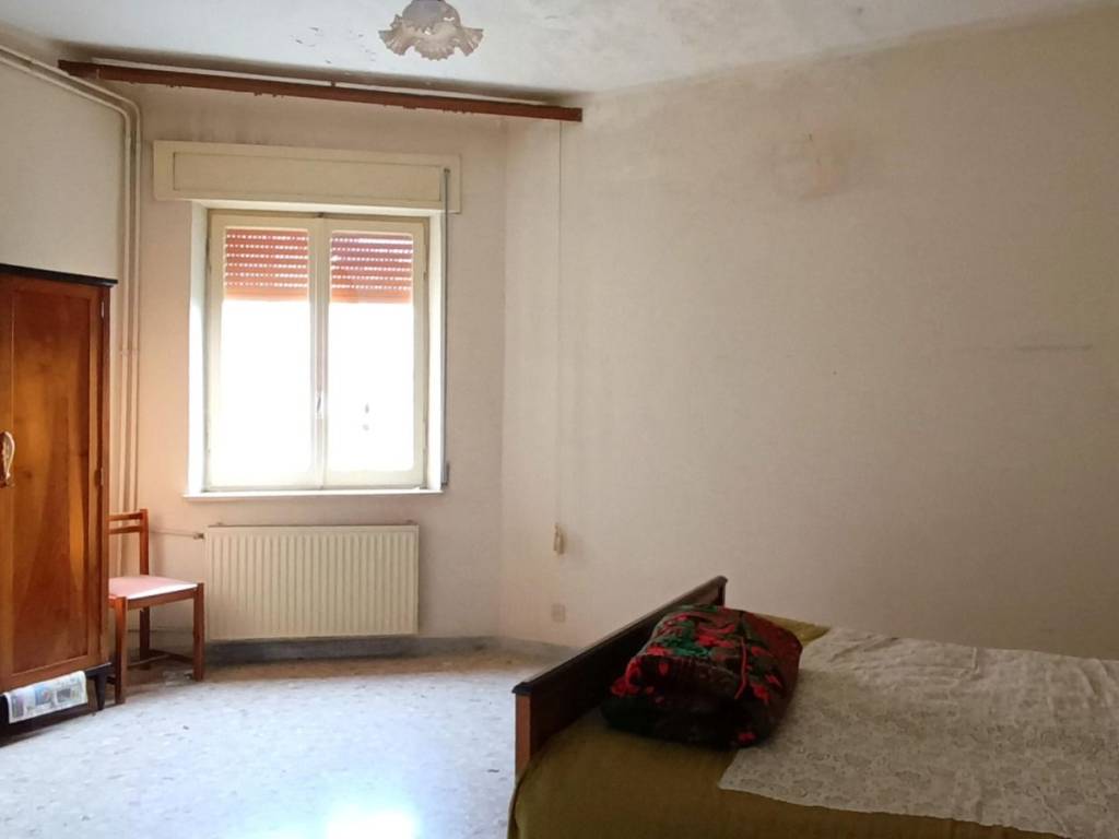 Casa indipendente a Tarano in Via Roma - Foto 3