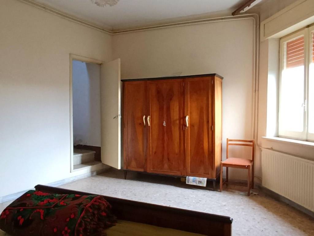 Casa indipendente a Tarano in Via Roma - Foto 5