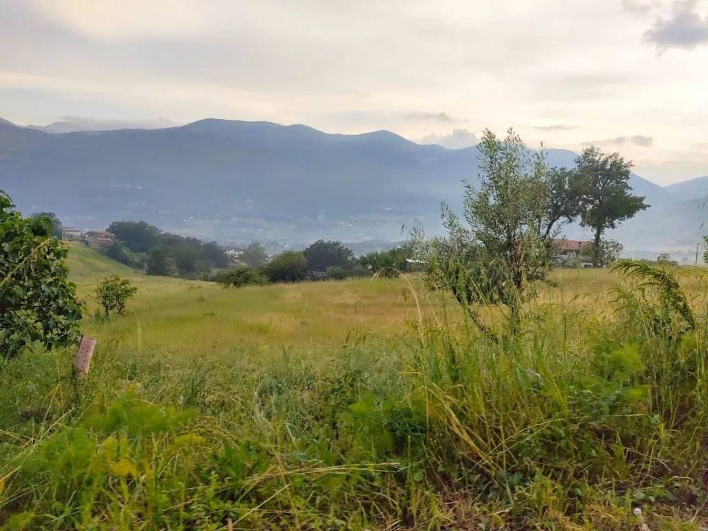 Terreno a Cusano mutri in Contrada Ariella S.N.C. - Foto 2