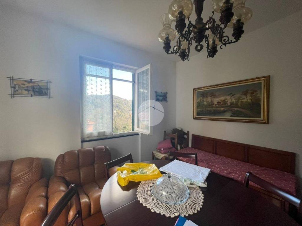 Appartamento a Lumarzo in Frazione Pannesi - Foto 5