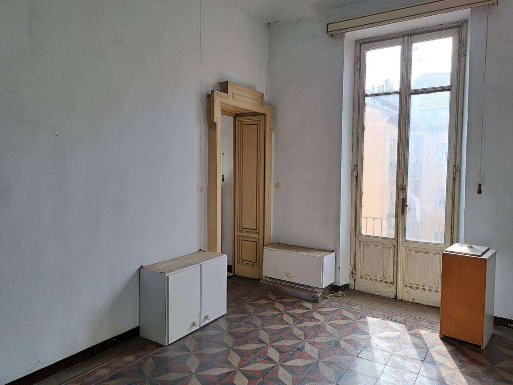 Appartamento a Alessandria in Piazza Giuseppe Garibaldi, 48 - Foto 2