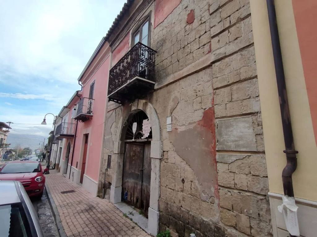 Villa a Solopaca in Corso Cusani, 265 - Foto 4