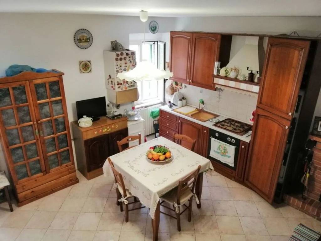 Villa a Cerreto sannita in Via Tulipani S.N.C. - Foto 2