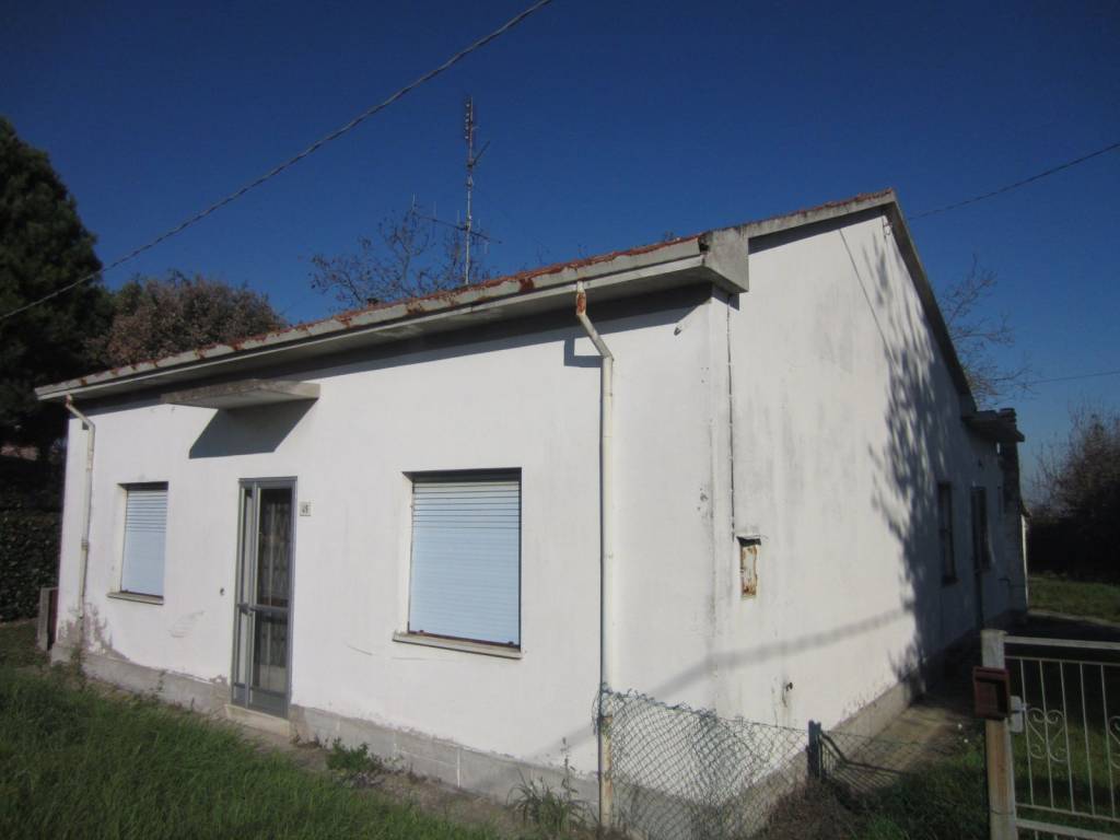 Terreno a Cervia in Via del Confine, 53 - Foto 2