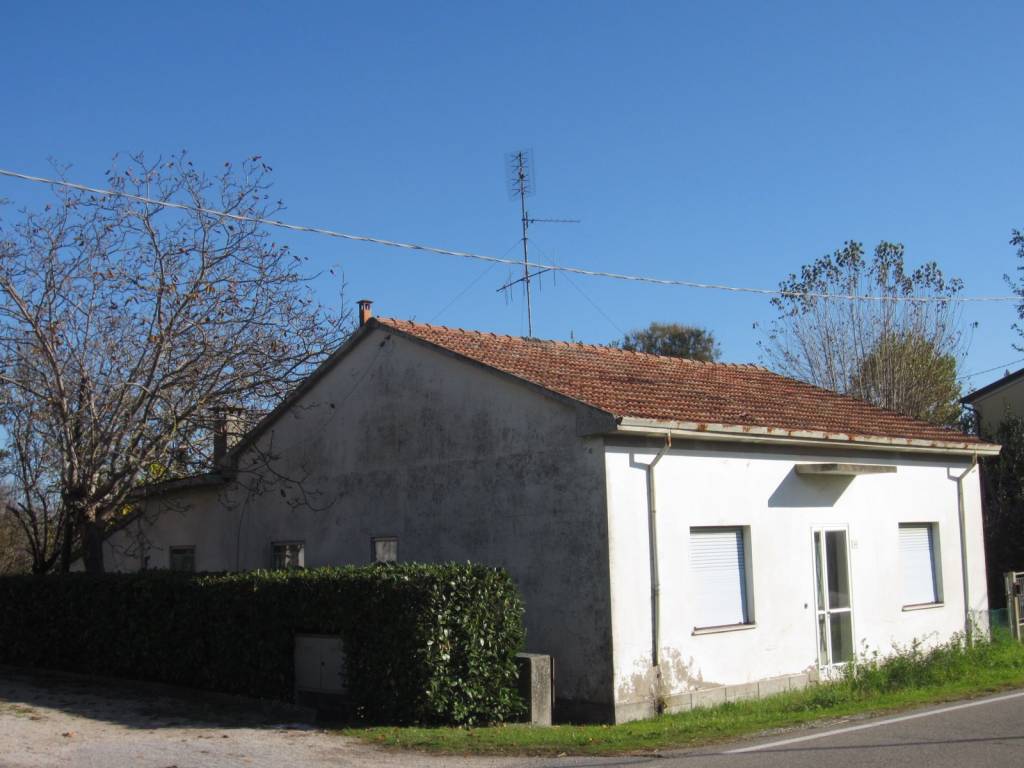 Terreno a Cervia in Via del Confine, 53 - Foto 4