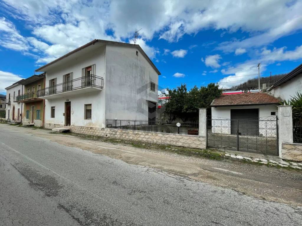 Villa a Solopaca in Via Sp106, 33 - Foto 2